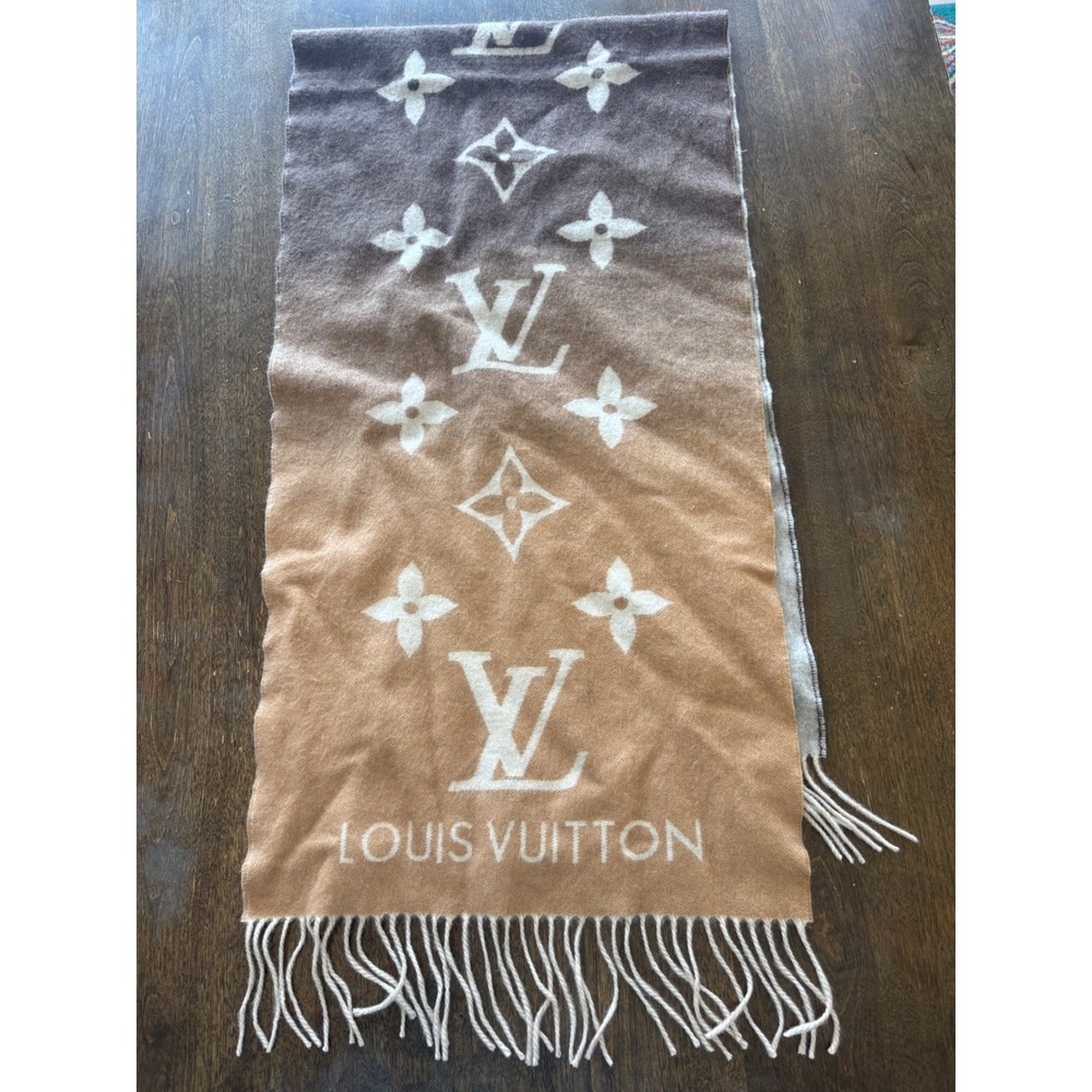 Louis Vuitton Reykjavik Gradient Scarf Beige 100% Cashmere M73675 Monogram